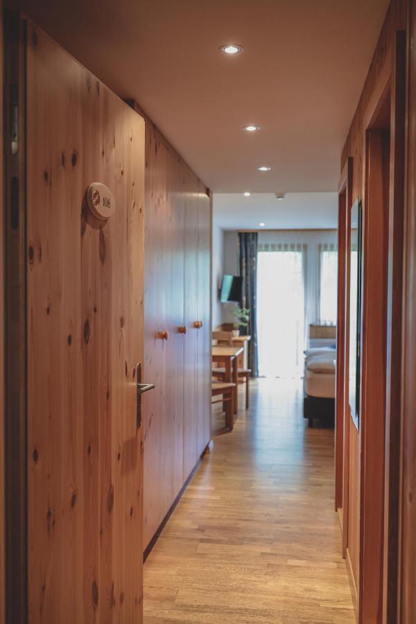 Hotel Sonnenhalde, อาโรซา ภายนอก รูปภาพ