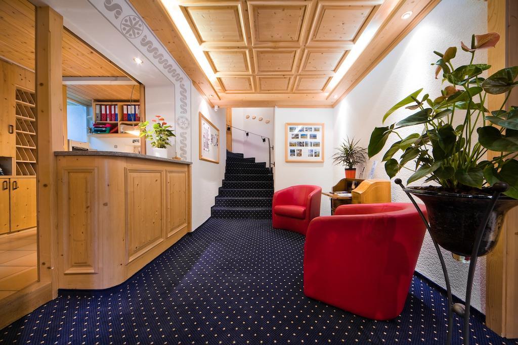 Hotel Sonnenhalde, อาโรซา ภายนอก รูปภาพ